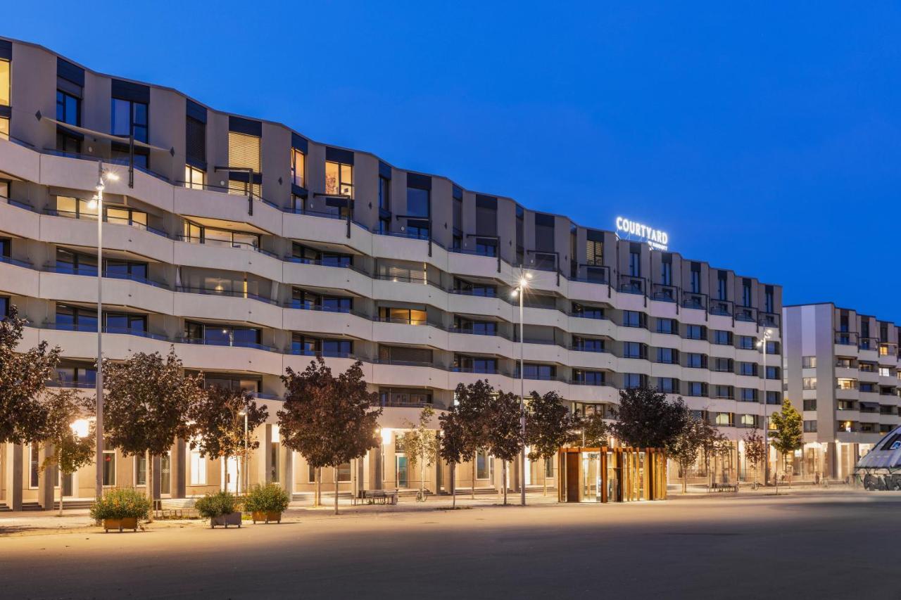 Отель Courtyard By Marriott Biel Bienne Экстерьер фото
